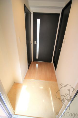 天神橋アーバネストの玄関