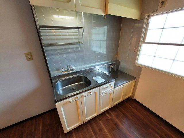エステイト中島 Aのキッチン