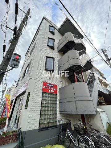 ラフィーネ諏訪の外観