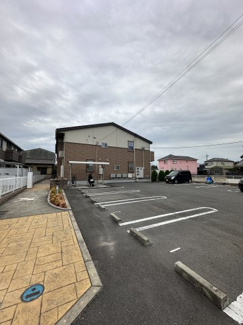 【駐車場】