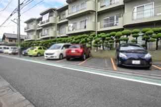 【駐車場】 | 平面駐車場