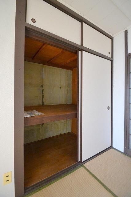 倉本ビルの収納