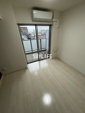  ＡＲＣＥＮＣＩＥＬ　ＳＱＵＡＲＥ　ＴＡＫＡＩＤＡの洋室