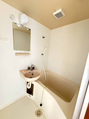 【浴室】 | ドミトリーⅠ