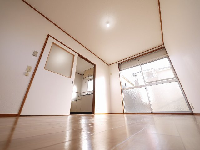 松の里ハイツの収納
