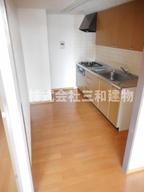 メルベーユ丸山台のキッチン|同タイプ別室参考写真