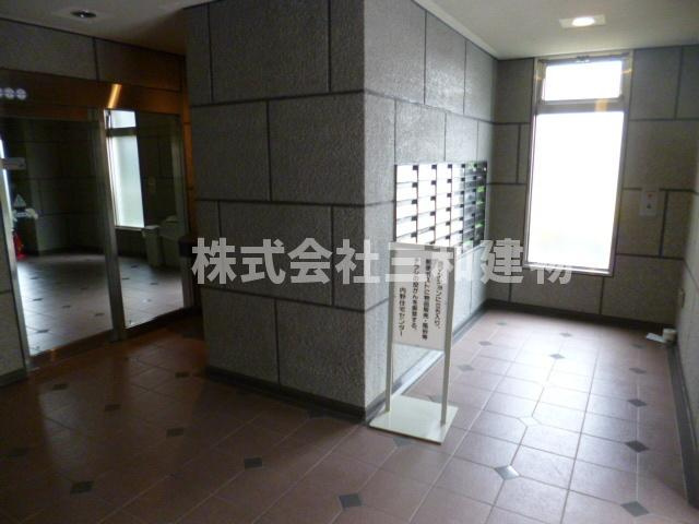 メルベーユ丸山台のエントランス