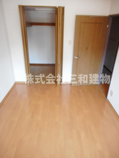 メルベーユ丸山台の収納|同タイプ別室参考写真