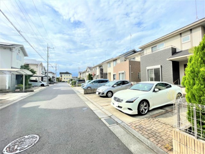 【前面道路含む現地写真】 | 牛久市ひたち野東中古戸建