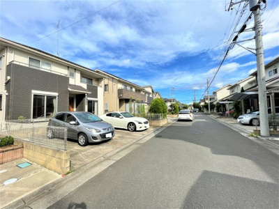 【前面道路含む現地写真】 | 牛久市ひたち野東中古戸建