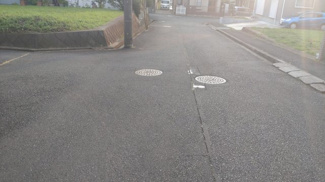 【前面道路含む現地写真】