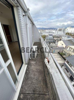 【バルコニー】