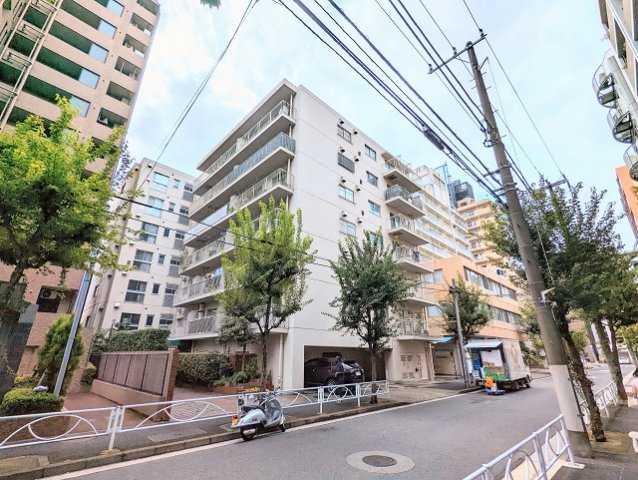 隅田リバーサイド永谷マンションの外観|隅田川沿いのヴィンテージマンション