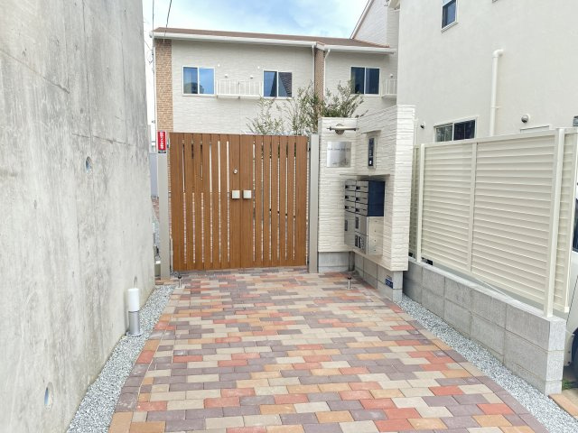 キャッスルメゾン舞子ヒルズのエントランス|☆神戸市垂水区　キャッスルメゾン舞子ヒルズ☆