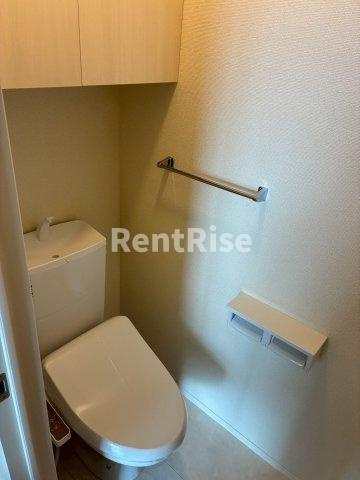 クリスタルヒルズ