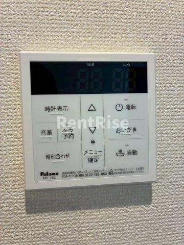 クリスタルヒルズ