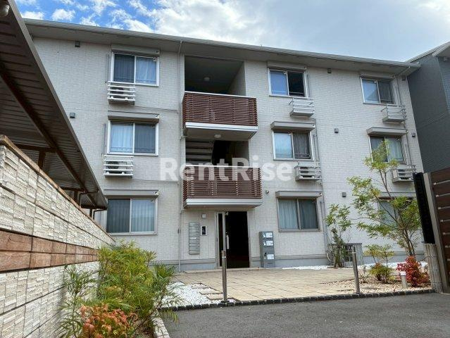 クリスタルヒルズ