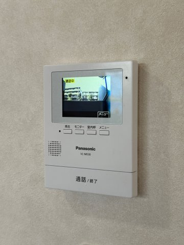 【設備】 | ルネス・ヴィエルジュ | 防犯対策に有効なカメラ付きインターホン！録画機能が付いているので留守中の訪問者まで確認できます♪