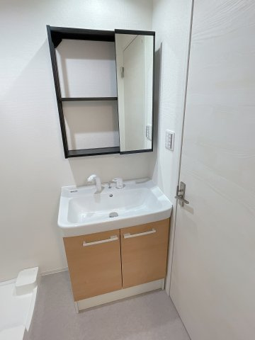 maison blancの洗面所