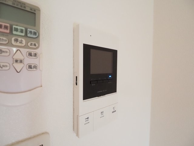 【セキュリティ】 | メゾン四季 | TVモニターフォン付きで安心