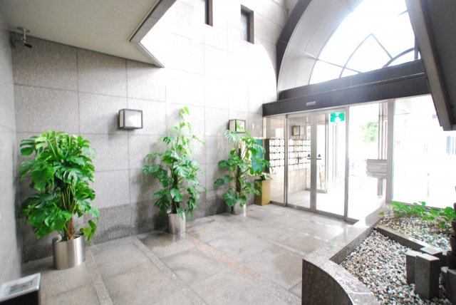 【エントランス】 | パインブルックマンション