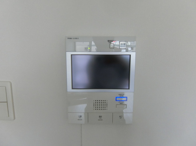 【セキュリティ】 | LOC’S/ロックス相模大野B | 防犯対策に有効なカメラ付きインターホン！突然の来客にもバッチリ対応できちゃいます☆