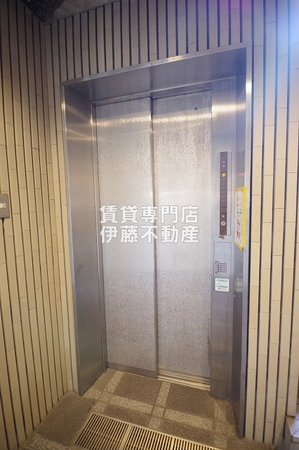 はやしビジデンスのロビー