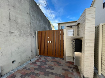 【エントランス】 | キャッスルメゾン舞子ヒルズ