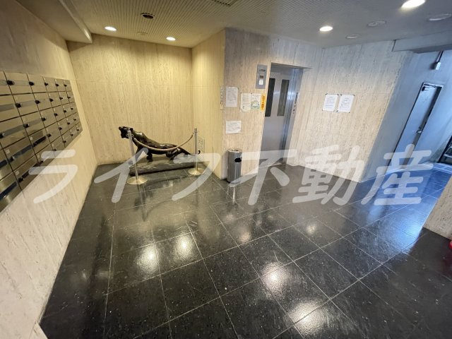 ヌベルミズノのロビー|建物の内部です