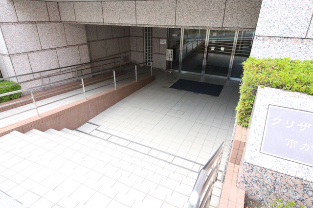 アーバンパーク市ヶ尾のエントランス