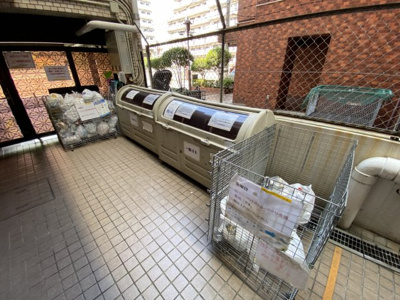 【その他共用部分】 | パークノヴァ横浜弐番館 | ゴミ置場です。