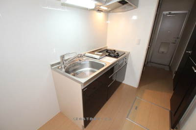 【ロビー】 | サンミシェル | キッチンでお料理をお楽しみください
サン=ミシェル103号室　2013/4/5撮影