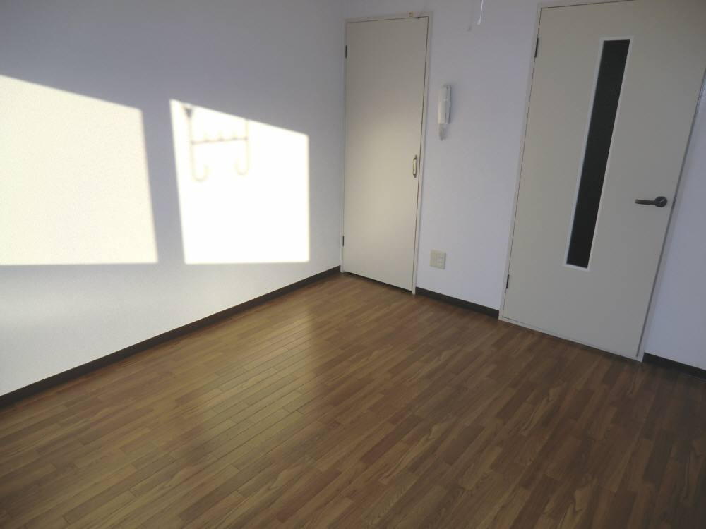 ラフィネアルブルの洋室|反転の場合もあります。
イメージ画像になります。