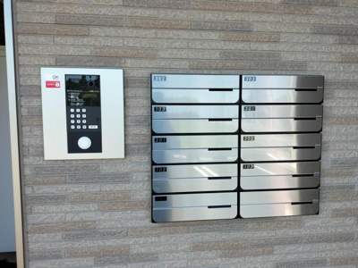 【その他共用部分】 | ウィンディレディ | 室外郵便受け