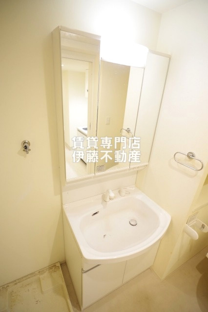 COZY菊井の独立洗面台