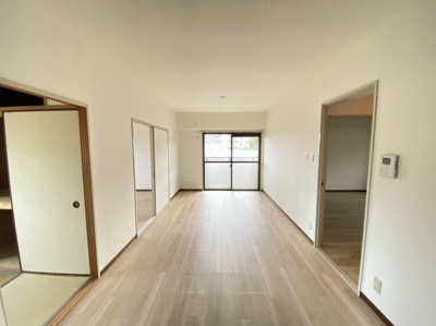 【居間・リビング】 | リヴェール緑地