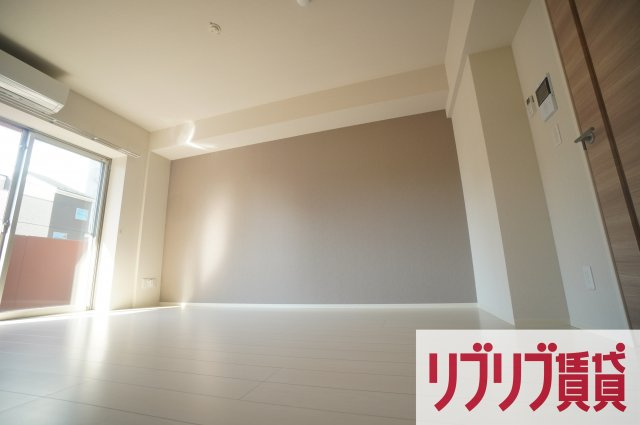 アーバンシャトー千葉中央の居間・リビング