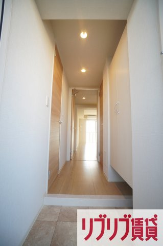 アーバンシャトー千葉中央の玄関