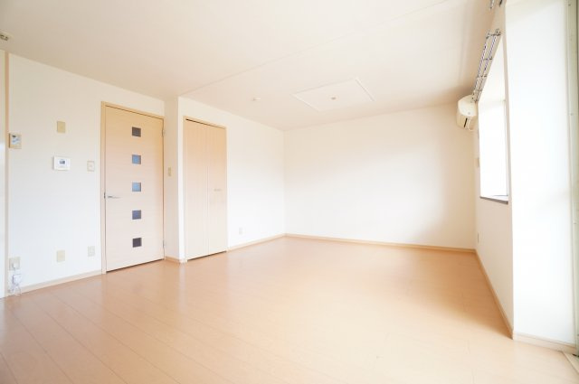 【その他】 | しいの木ハウス | ※同物件・反転タイプの写真です。