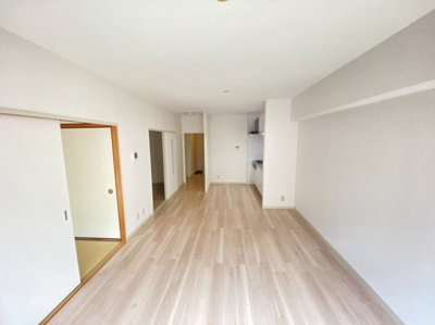 【居間・リビング】 | ハイツ桃山Ⅱ