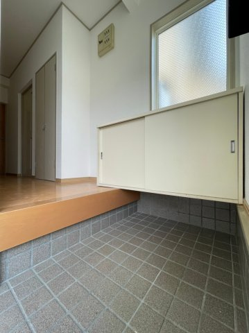 タウンハウス伊川谷の玄関