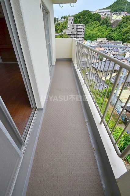 レジデンス市川のバルコニー