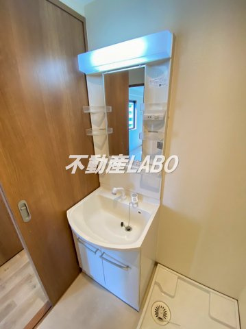 メビウス難波WESTレジデンスの洗面所
