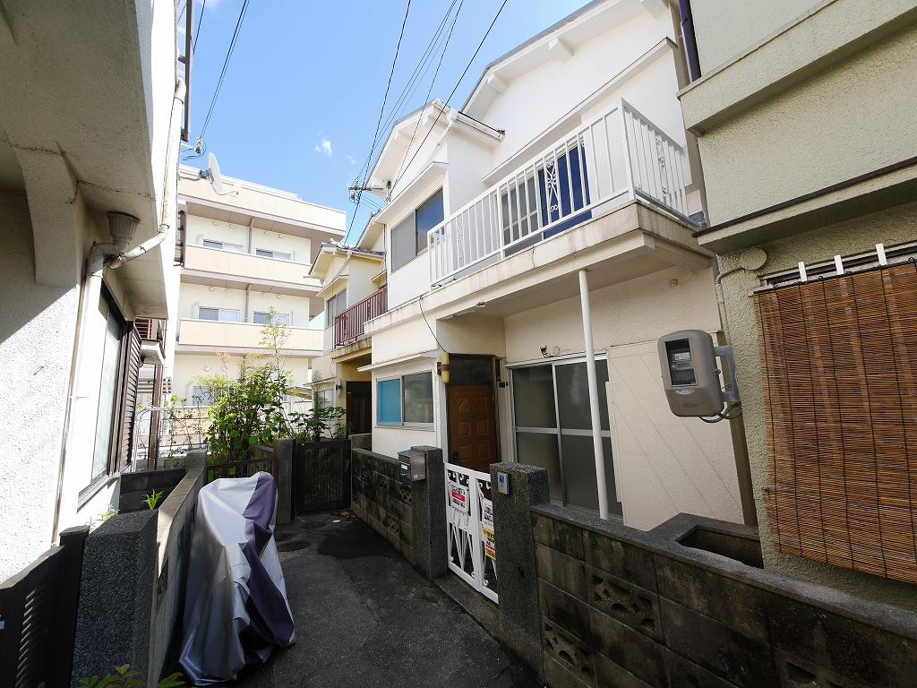 垂水区上高丸3丁目7-7戸建の外観