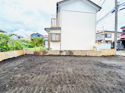 【外観】 | ★月々６万円台で購入できる新築★売主直売！藤沢市高倉 | 現在更地となっております。陽当たり具合も目視でご確認頂けます！