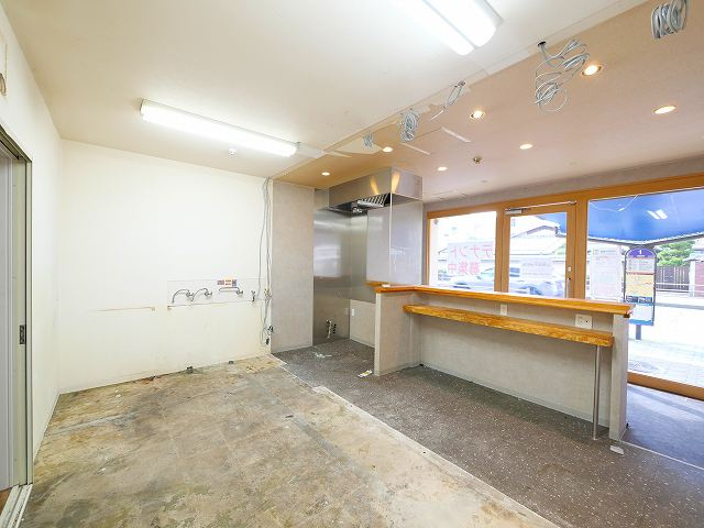 シティロイヤル富雄駅前の内装