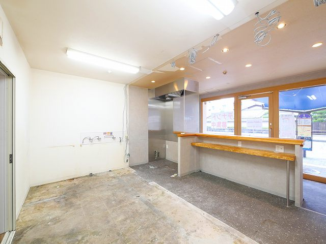 シティロイヤル富雄駅前の内装