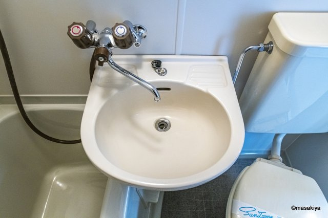 本郷マンションの洗面所