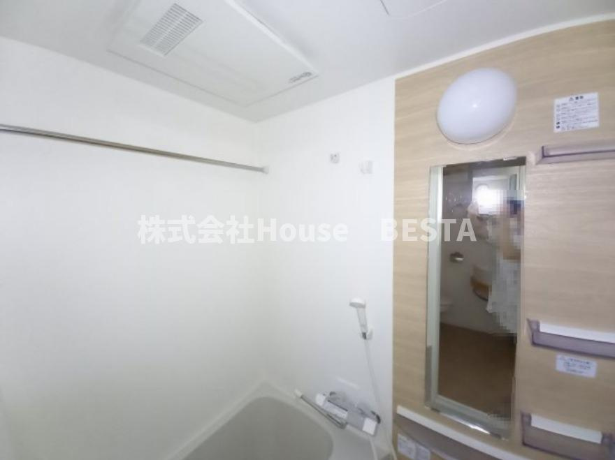 セレニテ神戸西クレアの浴室