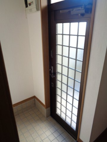 テラスハウス土屋の玄関